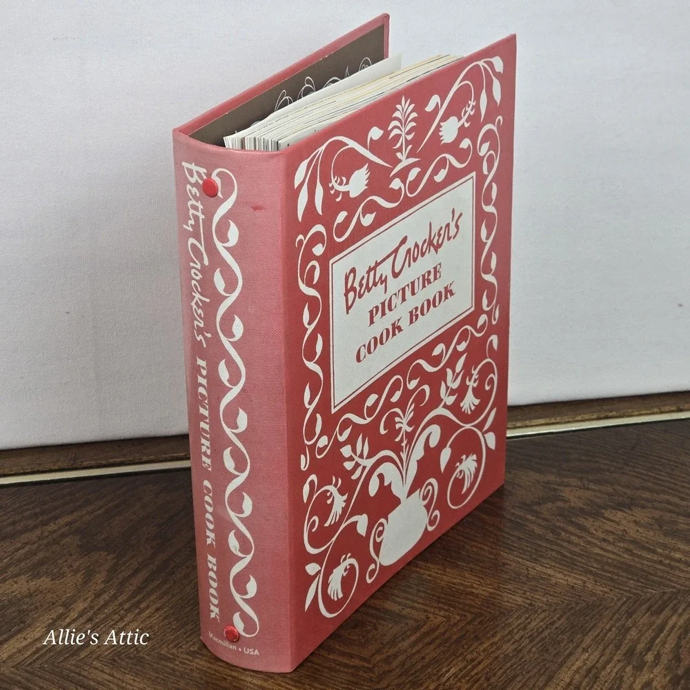 Betty Crocker's‎ Picture Cookbook Spiral Binder 1998 Facsimile Edition 1950 Vtg